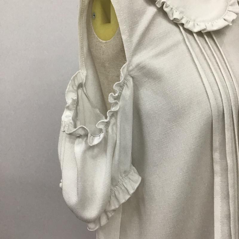 アンクルージュ ANKROUGE カットソー 半袖 半袖カットソー 半袖シャツ 前開きシャツ M 無地 白 / ホワイト / レディース USED 古着 中古 10118249