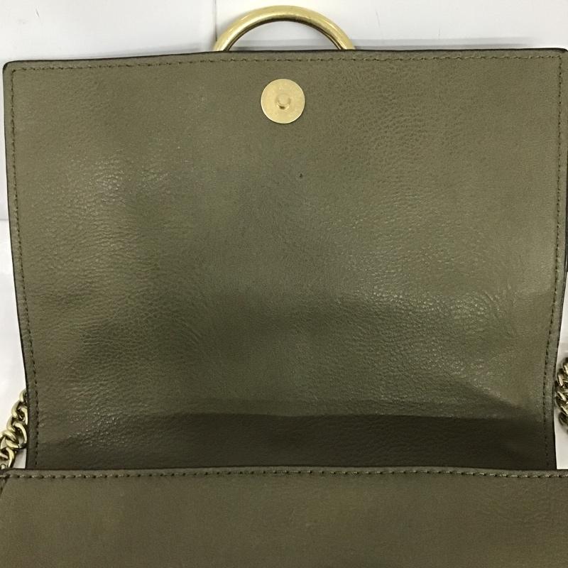 ゲス Guess ショルダーバッグ ショルダーバッグ DIXIE CROSSBODY FLAP VB457121 レザー ロゴ、文字 カーキ / カーキ / X 金 / ゴールド / レディース USED 古着 中古 10100792