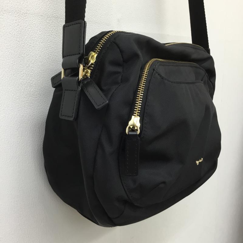 アニエス・ベー agnes b. ショルダーバッグ ショルダーバッグ 無地 黒 / ブラック / レディース USED 古着 中古 10139795
