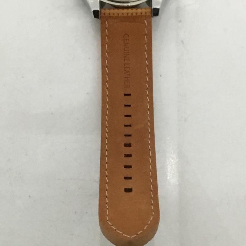 アルマーニエクスチェンジ A/X ARMANIEXCHANGE 腕時計 アナログ(クォーツ式) AX1608 レザーベルト ロゴ、文字 茶 / ブラウン / X 銀 / シルバー / X 黒 / ブラック / メンズ USED 古着 中古 10129462