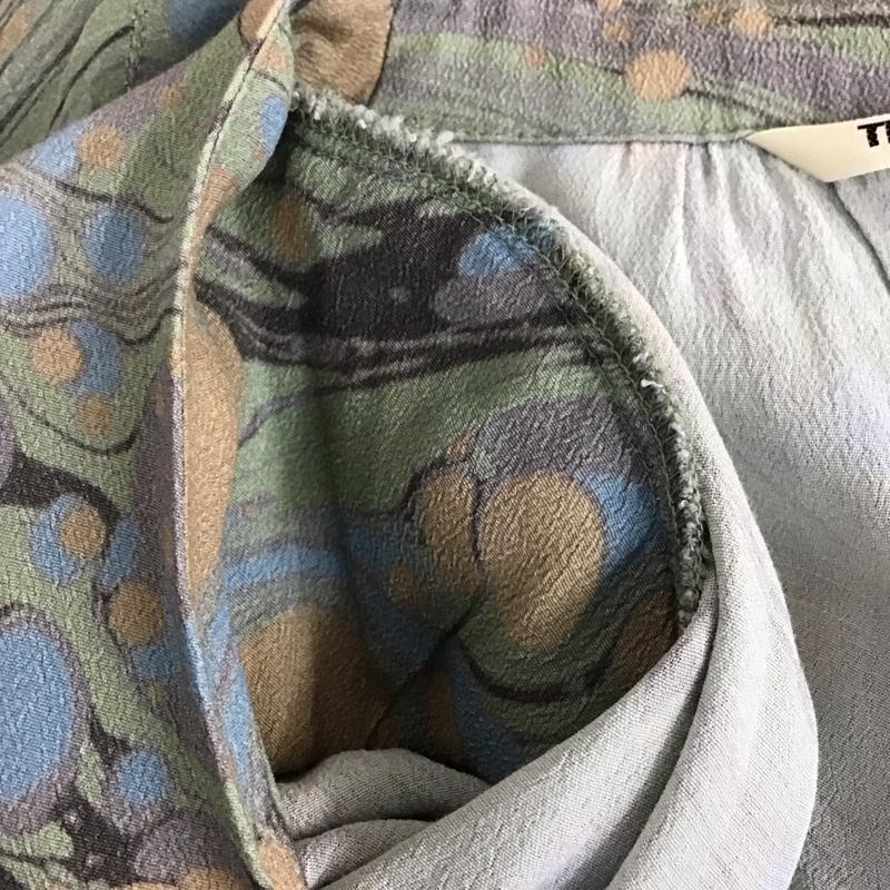 スローバイスライ THROW by SLY シャツ、ブラウス 七分袖 030ES030-1220 FRONT BUTTON SHIRRING BL パフスリーブ 肩パット FREE 総柄 マルチカラー / マルチカラー / レディース USED 古着 中古 10109488