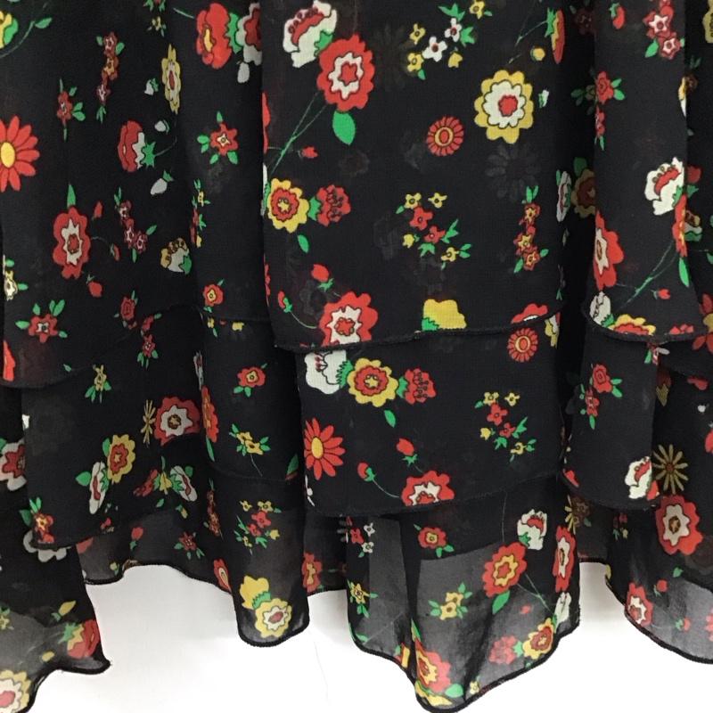ロデオクラウンズ Rodeo Crowns タンクトップ タンクトップ FREE 総柄 黒 / ブラック / レディース USED 古着 中古 10137321