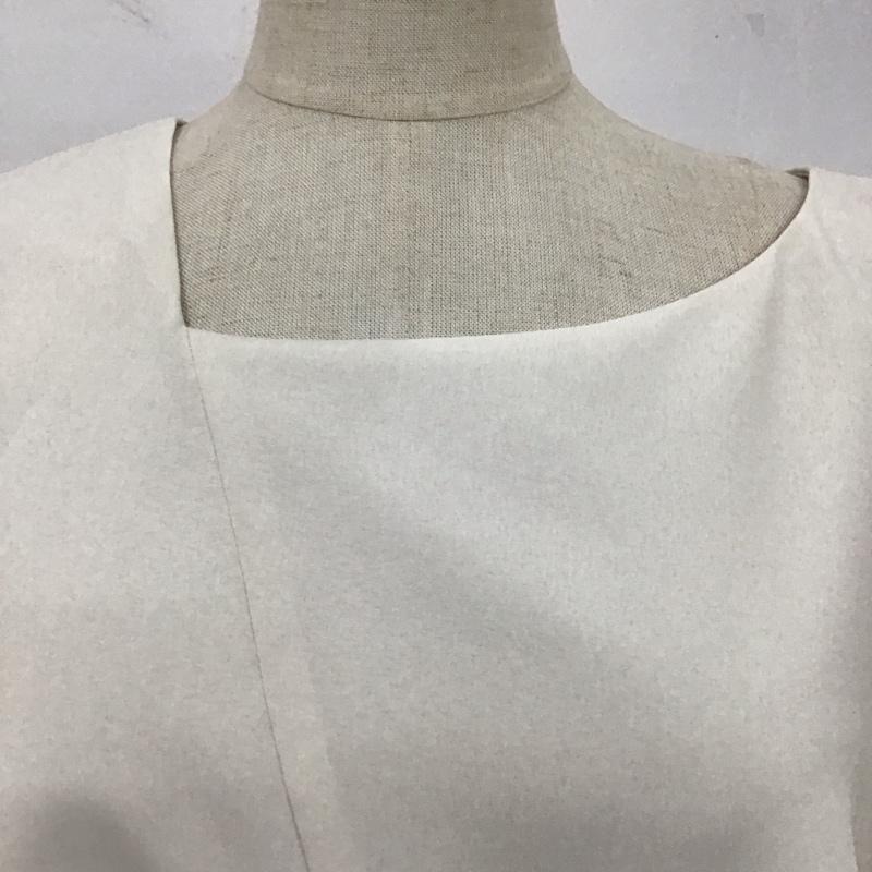アズールバイマウジー AZUL BY MOUSSY シャツ、ブラウス 半袖 250gsb30-301d 2WAY SIDE TIE BLOUSE S 無地 白 / ホワイト / レディース USED 古着 中古 10121147