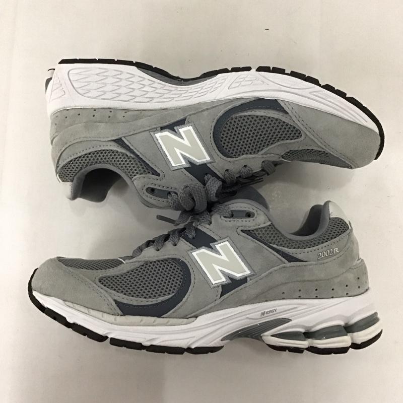 ニューバランス New Balance スニーカー スニーカー M2002RST 24.5cm 箱有 24.5cm ロゴ、文字 灰 / グレー / レディース USED 古着 中古 10123317