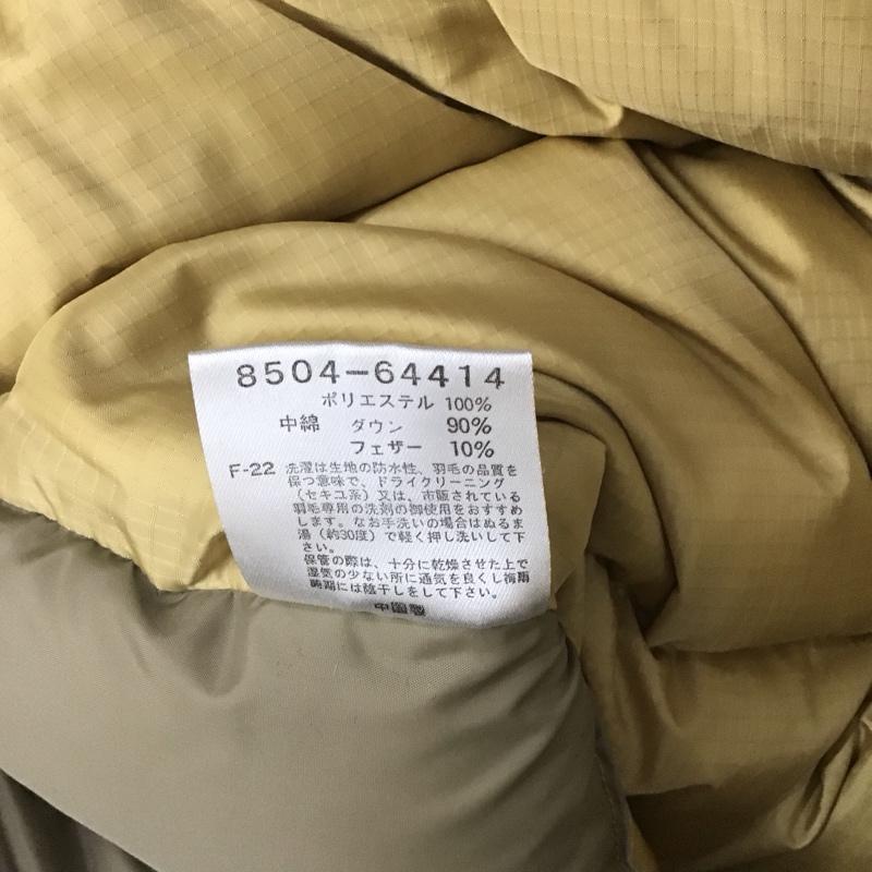 エーグル AIGLE ベスト ベスト ジップアップベスト ダウンベスト ノースリーブ M ロゴ、文字 マスタード / マスタード / メンズ USED 古着 中古 10139636