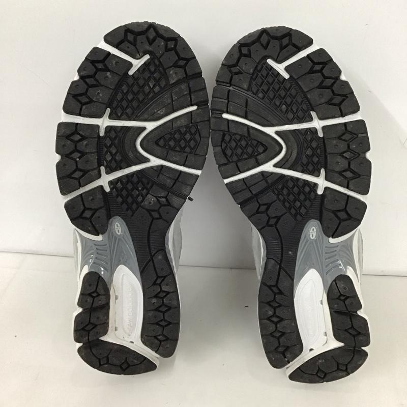 ニューバランス New Balance スニーカー スニーカー M2002RST 24.5cm 箱有 24.5cm ロゴ、文字 灰 / グレー / レディース USED 古着 中古 10123317