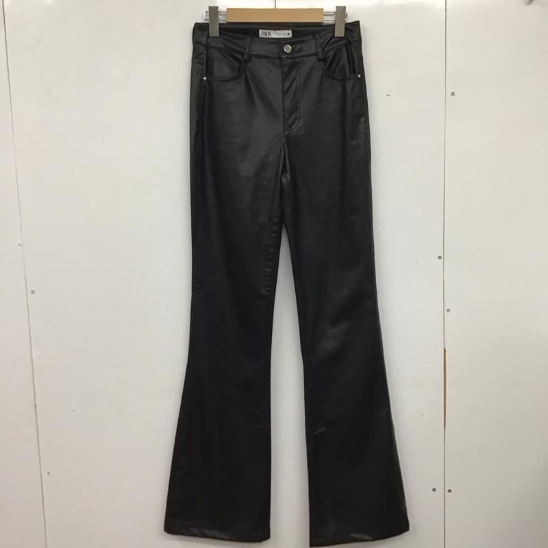 ザラ ZARA ボトムス ボトムス 4387 278 800 フェイクレザーパンツ ロゴ、文字 黒 / ブラック / レディース USED 古着 中古 10138569