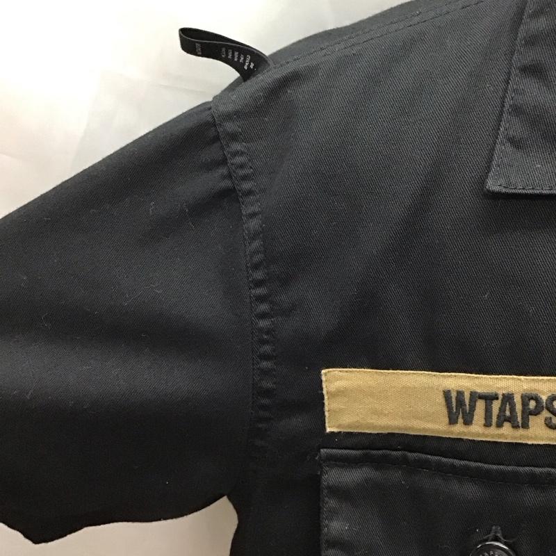 ダブルタップス WTAPS シャツ、ブラウス 半袖 半袖シャツ カラーシャツ 半袖カットソー 1 ロゴ、文字 黒 / ブラック / メンズ USED 古着 中古 10120543