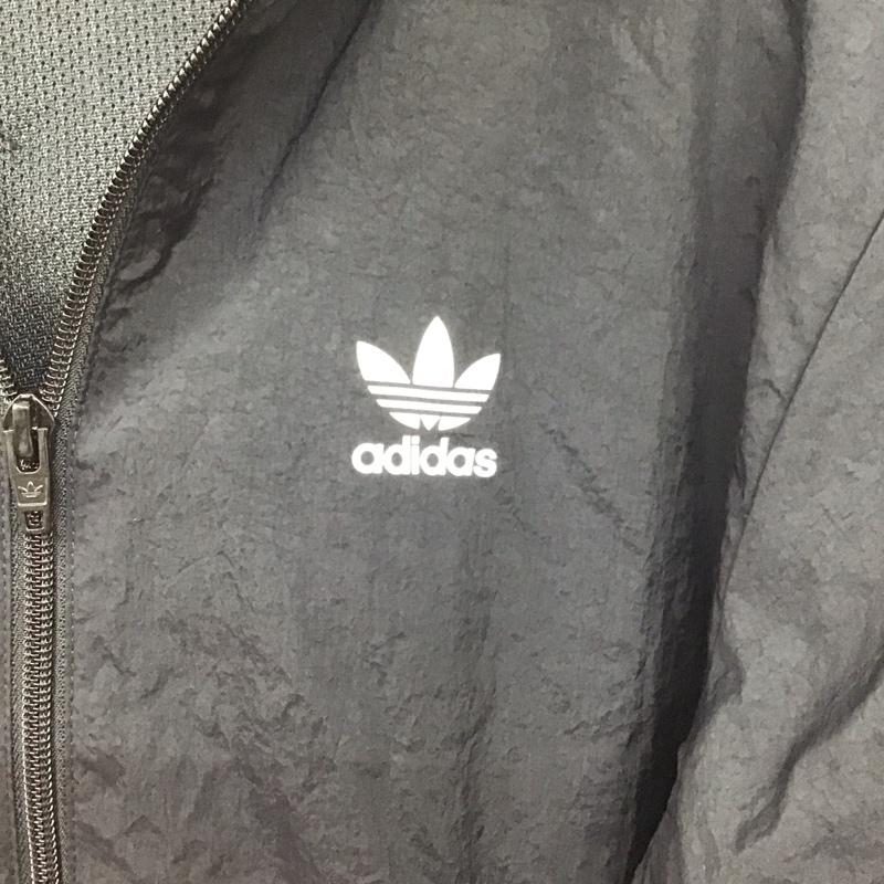 アディダス adidas ジャケット、上着 ジャケット、ブレザー ジップアップジャケット ナイロンジャケットパーカー アウター ロゴ、文字 黒 / ブラック / メンズ USED 古着 中古 10135961