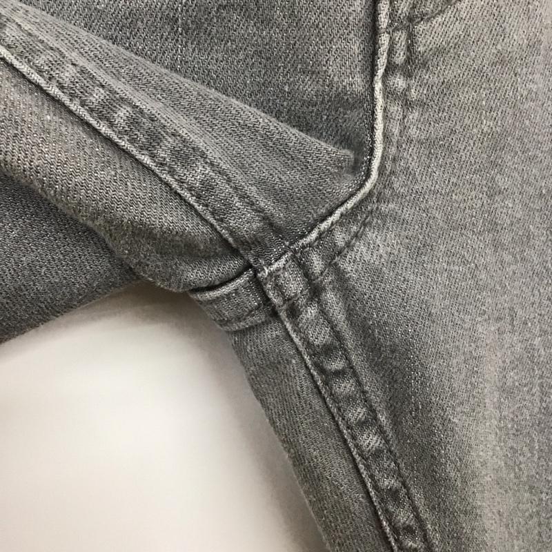 ユニクロアンダーカバー UU パンツ デニム、ジーンズ 321-072093 スキニーフィットジーンズ デニムストレッチスリムパンツ 32インチ 無地 灰 / グレー / メンズ USED 古着 中古 10130935