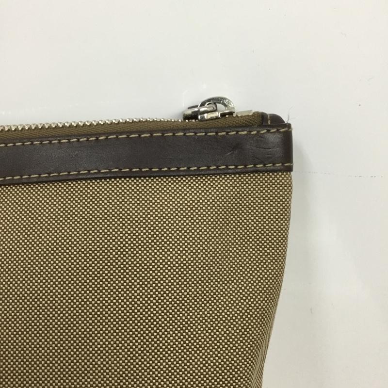 プラダ PRADA クラッチバッグ、パーティバッグ クラッチバッグ、パーティバッグ 2N1283 ロゴ、文字 ベージュ / ベージュ / レディース USED 古着 中古 10132614