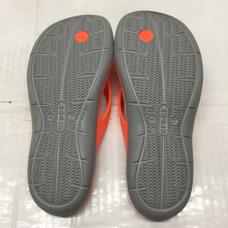 クロックス crocs サンダル サンダル 204974-6PK Swiftwater Flips 22cm ビーチサンダル 22.0cm ロゴ、文字 灰 / グレー / X 橙 / オレンジ / レディース USED 古着 中古 10110650