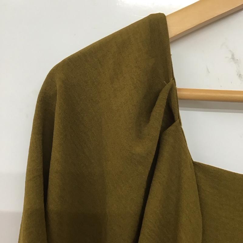 ザラ ZARA ワンピース ロングスカート 0264 456 505 ひざ下丈 ボリュームスリーブ タグ付きスクエアネック M 無地 カーキ / カーキ / レディース USED 古着 中古 10138648