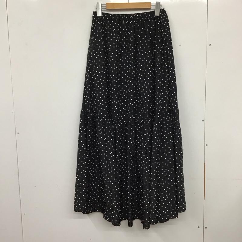 スピック&スパン Spick & Span スカート ロングスカート ロングスカート フレアスカート カジュアルスカート 38 総柄 X ドット 黒 / ブラック / X 白 / ホワイト / レディース USED 古着 中古 10135047
