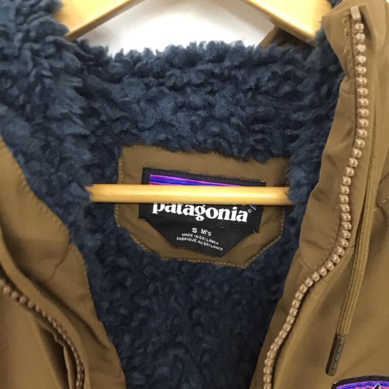 パタゴニア patagonia ジャケット、上着 ジャケット、ブレザー 20425fa22 ジップアップジャケット アウター パーカージャケット S ロゴ、文字 ベージュ / ベージュ / メンズ USED 古着 中古 10130461