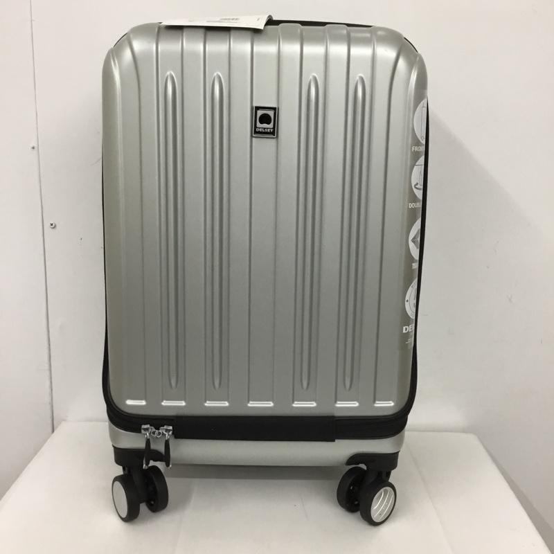 デルセー DELSEY スーツケース、トランク スーツケース、トランク 00 2073801 11 5R フロントオープン キャリーバッグ TSAロック ロゴ、文字 銀 / シルバー / メンズ USED 古着 中古 10128114