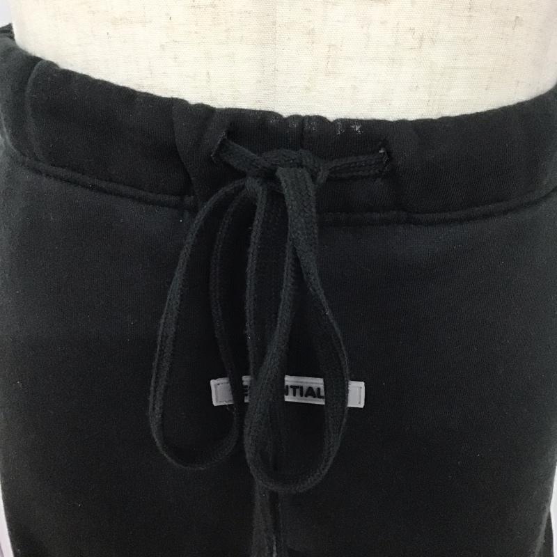 エッセンシャルズ ESSENTIALS パンツ ワークパンツ、ペインターパンツ スウェットパンツ ジャージ カジュアルパンツ ワイドパンツ S ロゴ、文字 黒 / ブラック /  メンズ USED 古着 中古 10123903