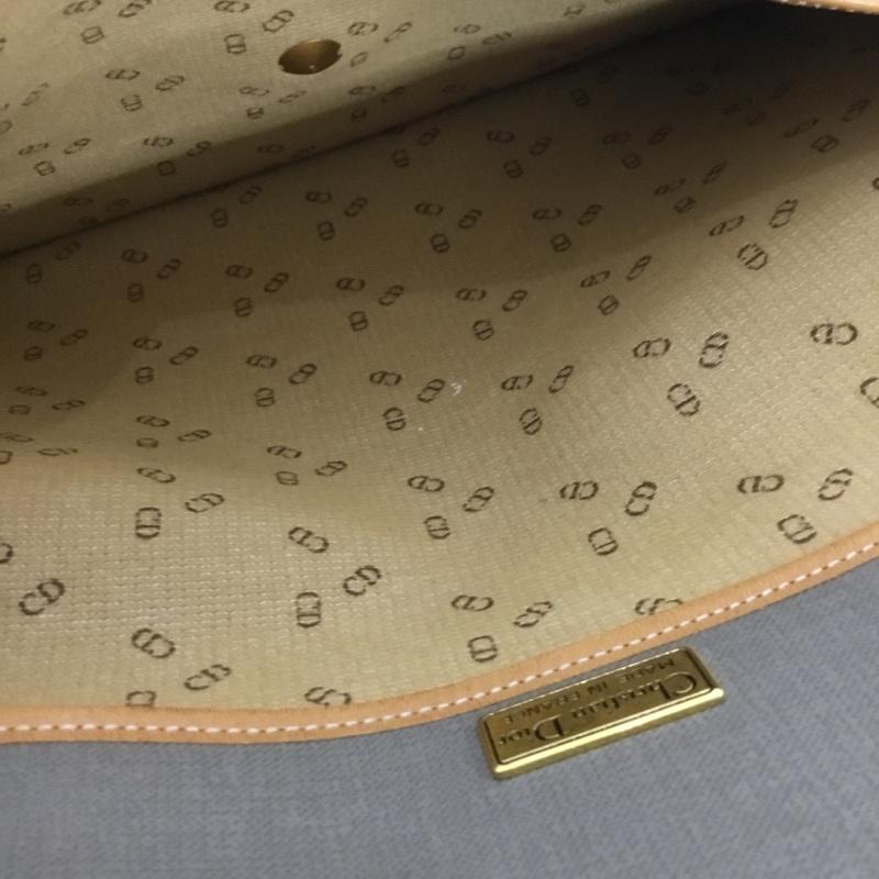 クリスチャンディオール Christian Dior クラッチバッグ、パーティバッグ クラッチバッグ、パーティバッグ セカンドバッグ ロゴ、文字 灰 / グレー / X 茶 / ブラウン / メンズ USED 古着 中古 10138116