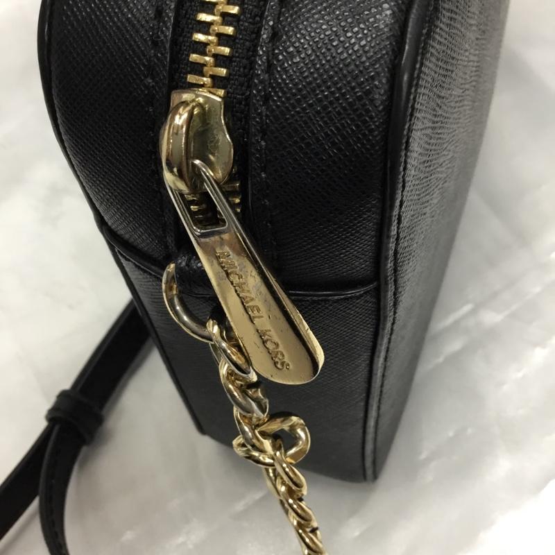 マイケルコース MICHAEL KORS ショルダーバッグ ショルダーバッグ 35TG8GTTC9L ロゴ、文字 黒 / ブラック / レディース USED 古着 中古 10110166