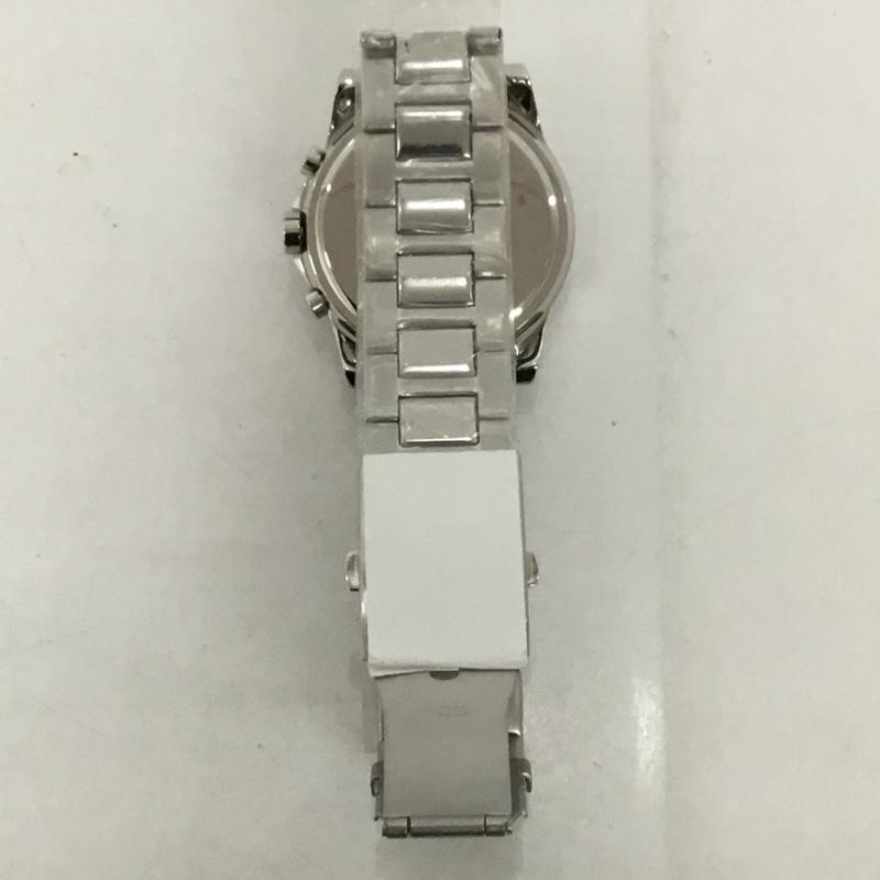 アルマーニエクスチェンジ ARMANI EXCHANGE 腕時計 アナログ(クォーツ式) AX2084 ロゴ、文字 銀 / シルバー / X 黒 / ブラック / メンズ USED 古着 中古 10129443