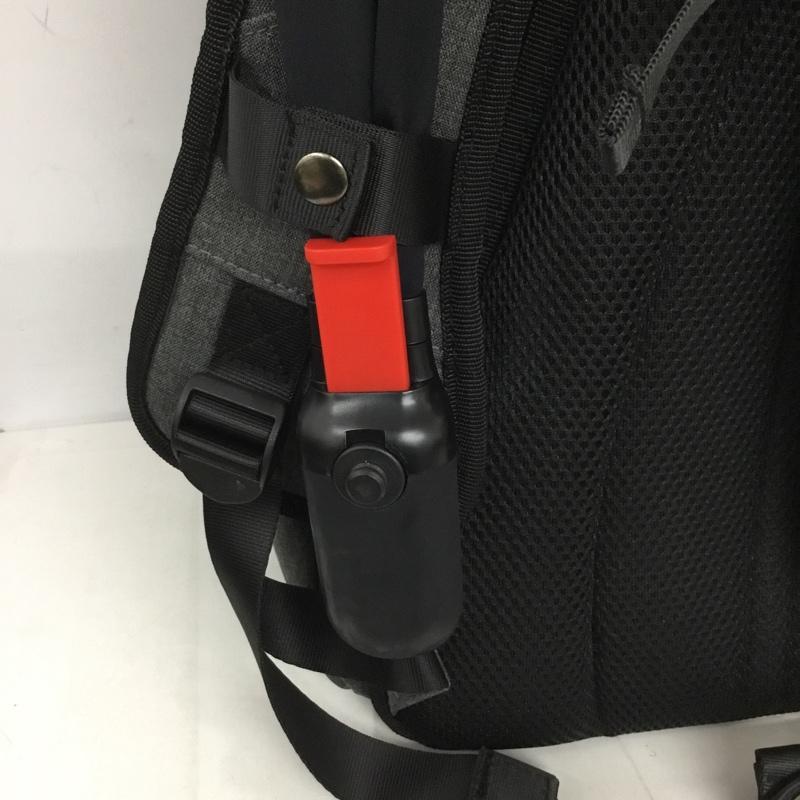 古着 USED リュックサック、デイパック リュックサック、デイバッグ CAPGY1 Wolffe Pack カメラリュック カメラバッグ タグ付き ロゴ、文字 灰 / グレー / メンズ USED 古着 中古 10128425