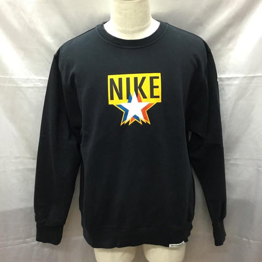 ナイキ NIKE トレーナー 長袖 dh2850-010 スタンダードイシュークルースウェットシャツ 長袖トレーナー クルーネックカットソー XL ロゴ、文字 紺 / ネイビー /  メンズ USED 古着 中古 10112460