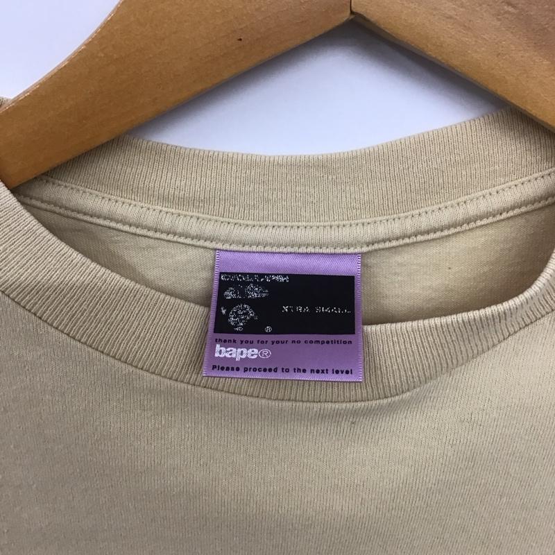 アベイシングエイプ A BATHING APE Tシャツ 半袖 XS プリント X ロゴ、文字 ベージュ / ベージュ / メンズ USED 古着 中古 10139926