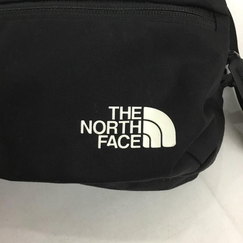 ザノースフェイス THE NORTH FACE ウエストバッグ ウエストバッグ NM71700 スクエア ボディバッグ ロゴ、文字 黒 / ブラック / メンズ USED 古着 中古 10130787