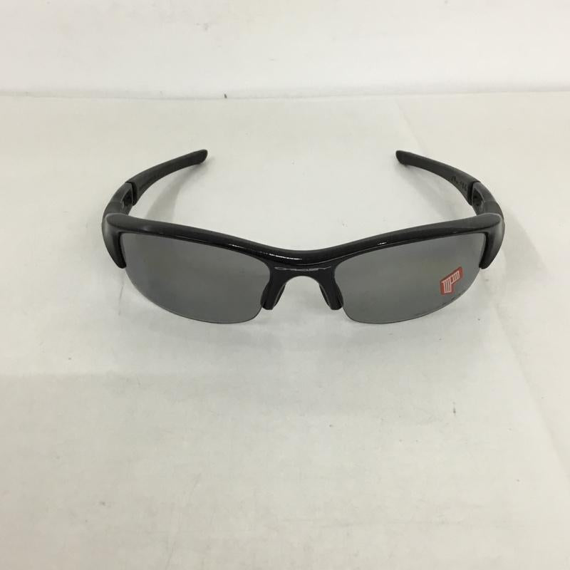 オークリー OAKLEY めがね・サングラス サングラス 12-900J FLAK JACKET スポーツサングラス ミラーレンズ 箱有 ロゴ、文字 黒 / ブラック / メンズ USED 古着 中古 10129374
