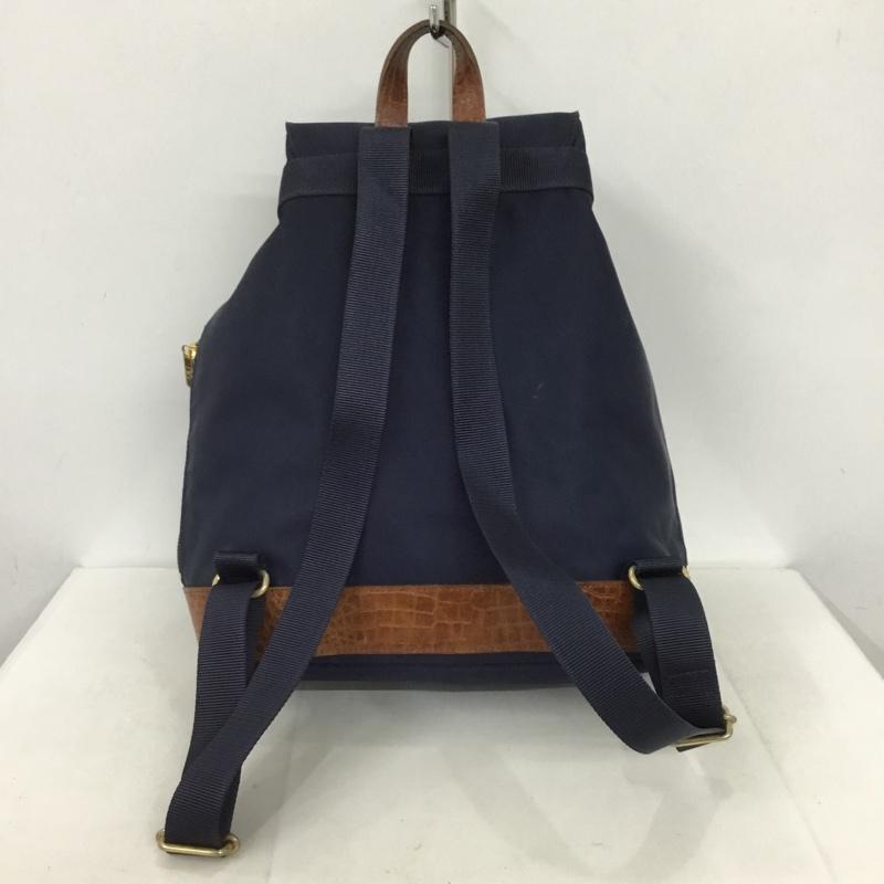 バレンティノ ガラバーニ VALENTINO GARAVANI リュックサック、デイパック リュックサック、デイバッグ ロゴ、文字 紺 / ネイビー / レディース USED 古着 中古 10133234