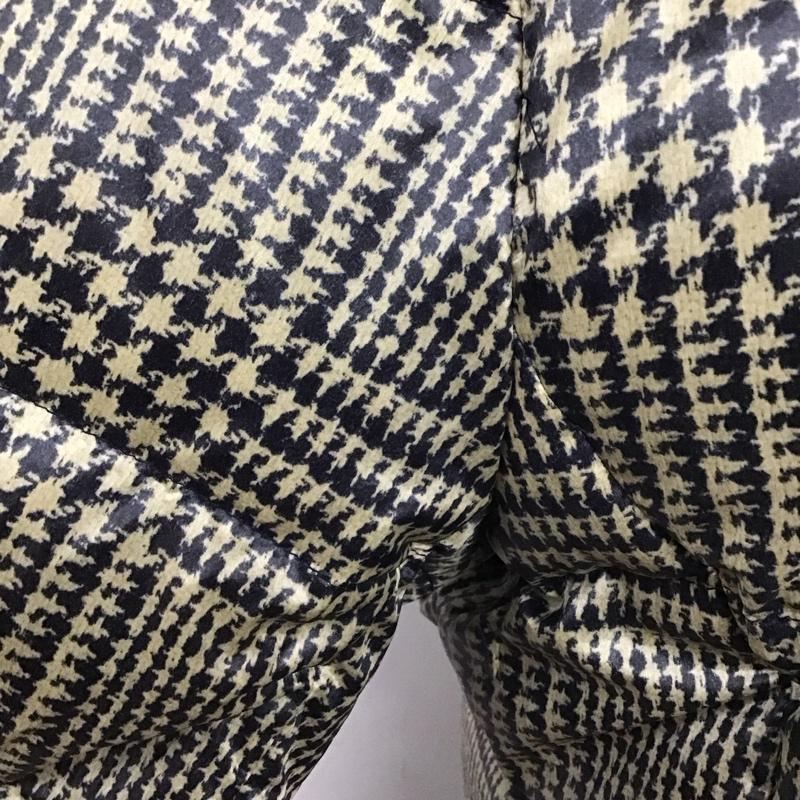 ユニクロ UNIQLO コート ダウンコート 217-079942 ウルトラライトダウンコート L チェック マルチカラー / マルチカラー / レディース USED 古着 中古 10124030