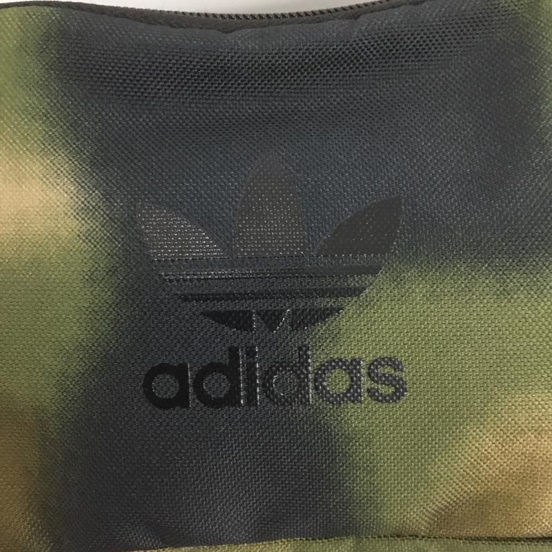 アディダス adidas ウエストバッグ ウエストバッグ GN3187 カモフラージュ柄 ロゴ、文字 カーキ / カーキ / X 黒 / ブラック / X ベージュ / ベージュ / メンズ USED 古着 中古 10133830