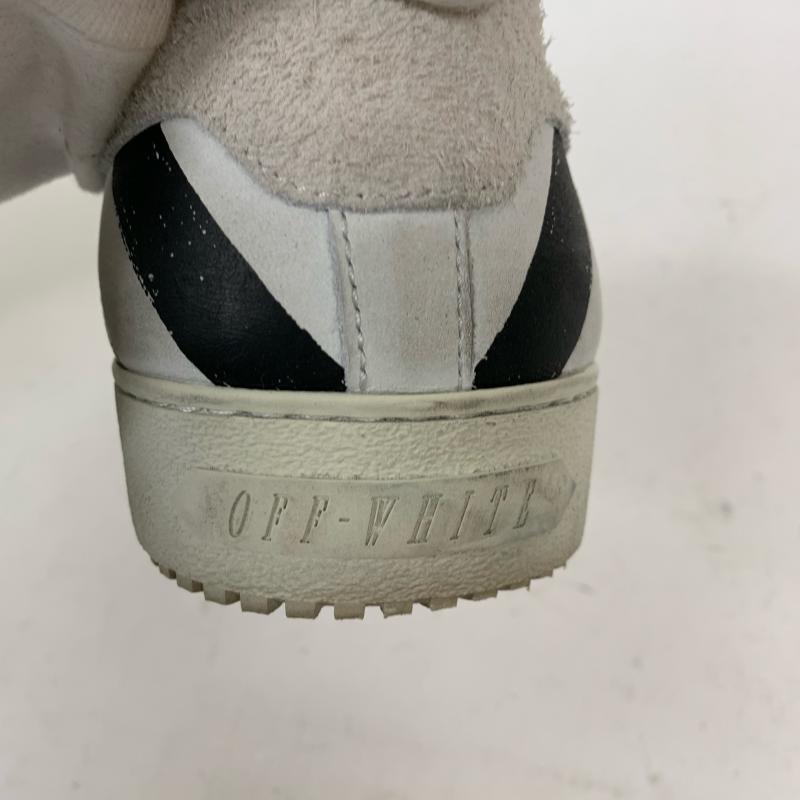 オフホワイト off white スニーカー スニーカー 無地 X ボーダー柄 白 / ホワイト / X 黒 / ブラック / メンズ USED 古着 中古 10009558
