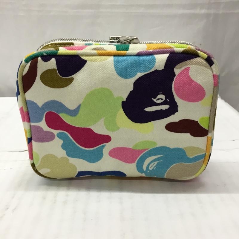 アベイシングエイプ A BATHING APE ファッション小物 ファッション小物 ポーチ 総柄 マルチカラー / マルチカラー / メンズ USED 古着 中古 10110071