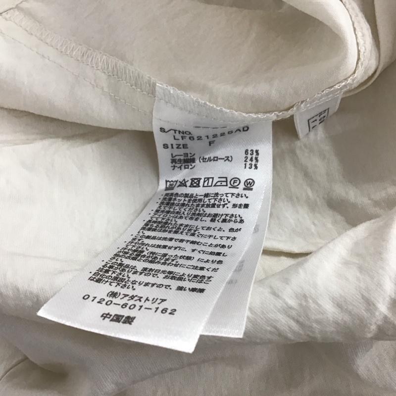 ローリーズファーム LOWRYS FARM カットソー 長袖 長袖カットソー 無地カットソー Vネック FREE 無地 白 / ホワイト / レディース USED 古着 中古 10142674