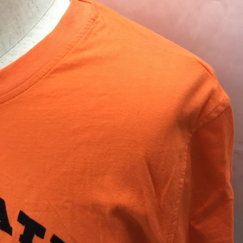 アンディフィーテッド UNDEFEATED Tシャツ 半袖 半袖カットソー プリントTシャツ クルーネックカットソー M プリント 橙 / オレンジ /  メンズ USED 古着 中古 10108964