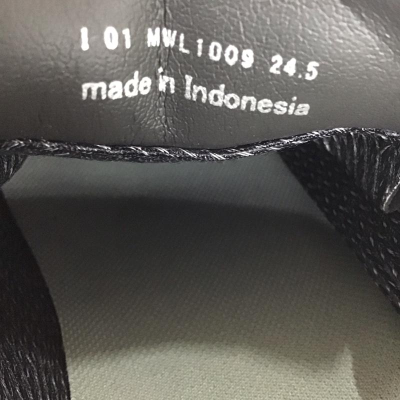 マドラスウォーク madras Walk カジュアルシューズ カジュアルシューズ MWL1009 GORE-TEX レースアップヒールスニーカー 24.5cm 無地 白 / ホワイト / X 灰 / グレー / X 銀 / シルバー / レディース USED 古着 中古 10135383