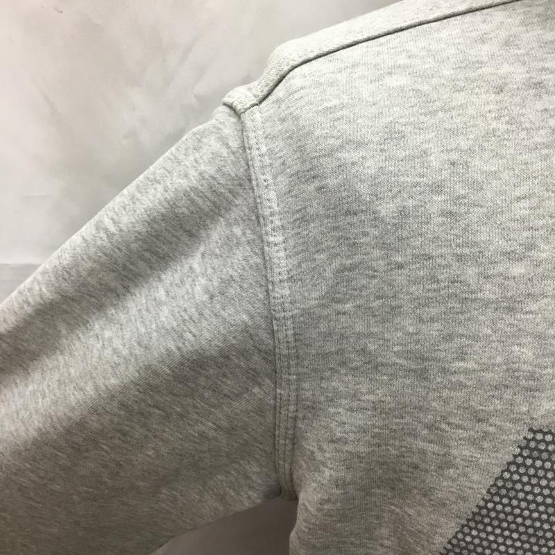 ナイキ NIKE パーカー 長袖 ジップアップパーカー 長袖パーカー フード付きパーカー スポーツウェア M プリント 灰 / グレー / メンズ USED 古着 中古 10108243