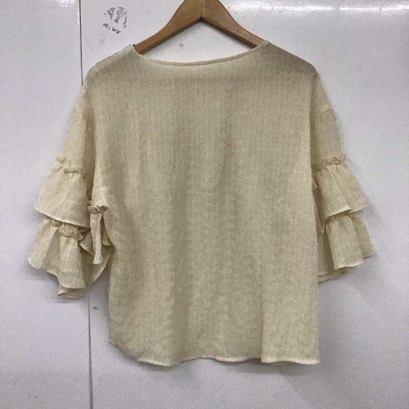 アズールバイマウジー AZUL BY MOUSSY カットソー 長袖 長袖カットソー クルーネックカットソー レース M レース柄 オフホワイト / オフホワイト / レディース USED 古着 中古 10129730