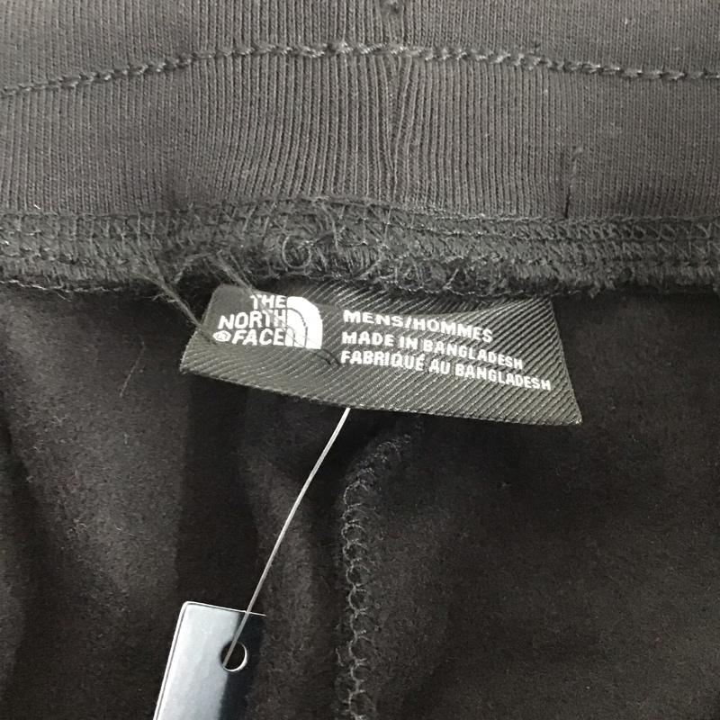 ザノースフェイス THE NORTH FACE パンツ ショートパンツ NF0A8C2GJK3 Shorts L ロゴ、文字 X 刺繍 黒 / ブラック / メンズ USED 古着 中古 10132463