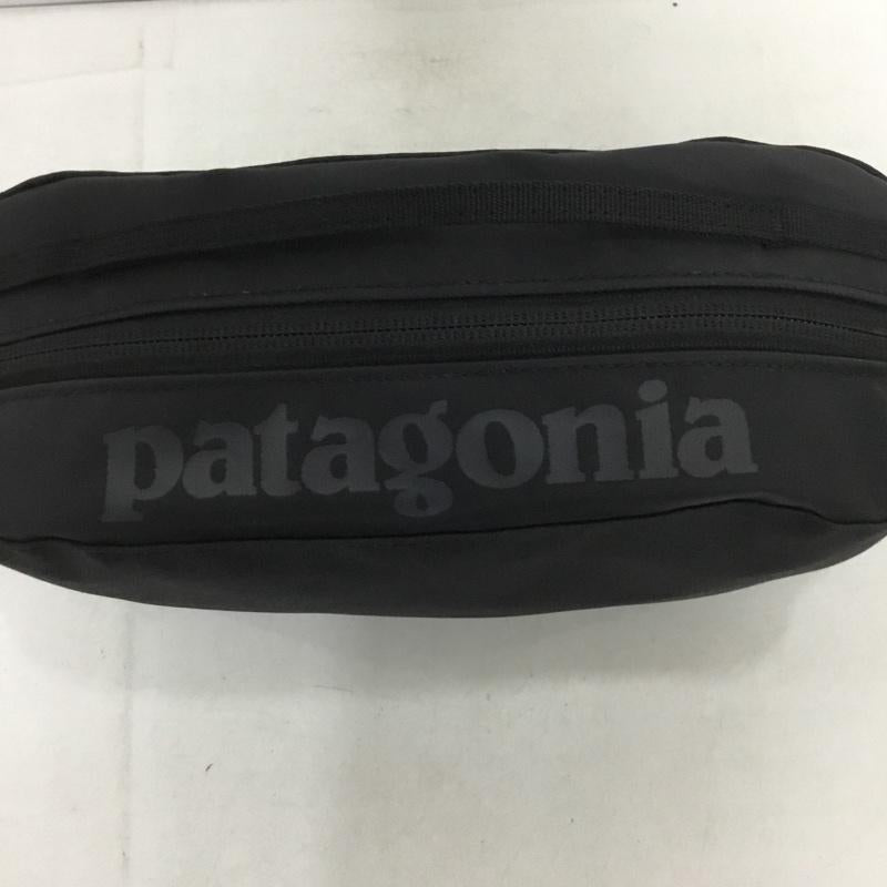 パタゴニア patagonia ポーチ ポーチ STY 49362 SP24 Black Hole Cube 3L ロゴ、文字 黒 / ブラック / メンズ USED 古着 中古 10138060