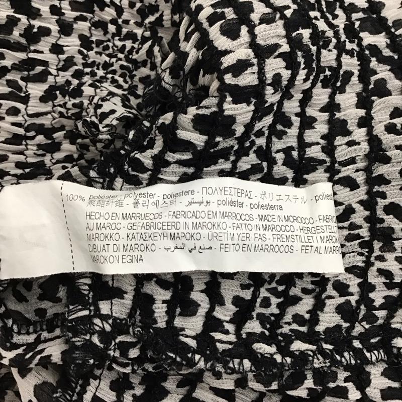 ザラ ZARA カットソー 長袖 2587 152 064 フリル Vネック ギャザークロップド丈 M ヒョウ柄・レオパード柄 黒 / ブラック / X 白 / ホワイト / レディース USED 古着 中古 10123190