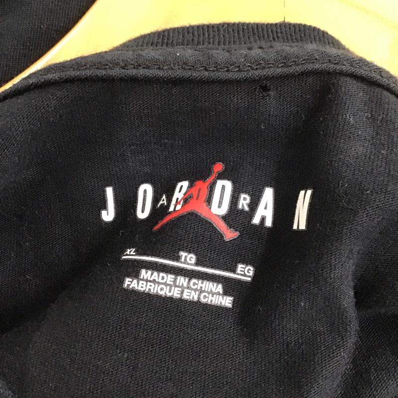 エアジョーダン AIR JORDAN Tシャツ 半袖 da9882-010 ジョーダンブランドJMFLTLSクルー 長袖カットソー プリントTシャツ XL ロゴ、文字 黒 / ブラック / メンズ USED 古着 中古 10137027