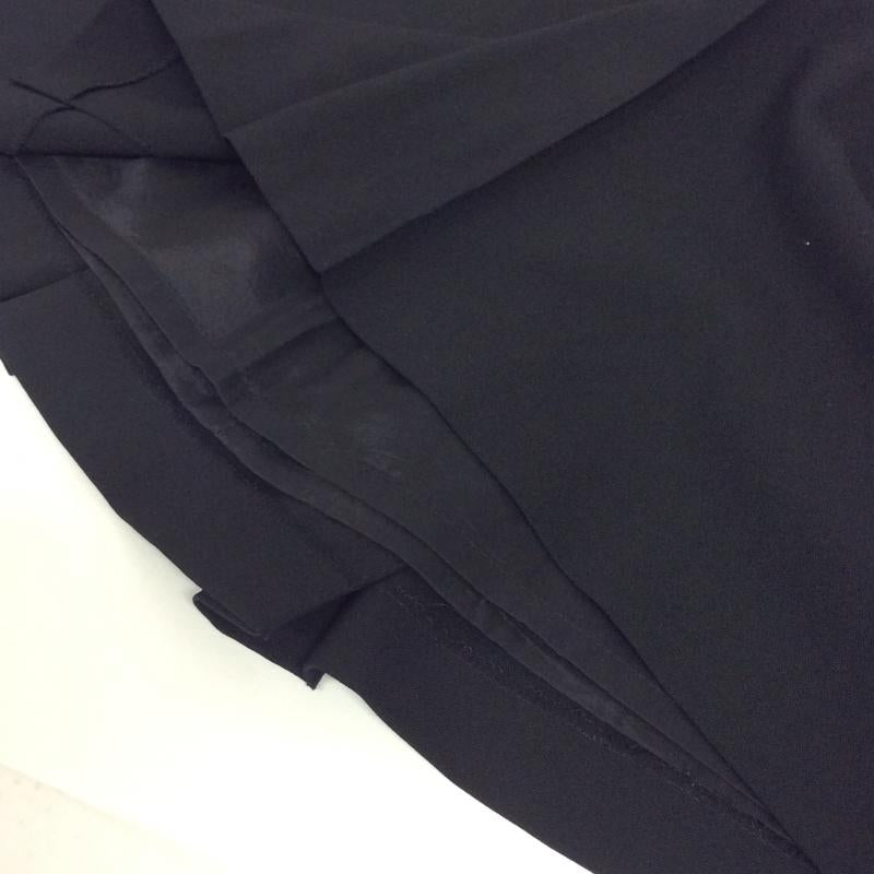ヒューゴボス HUGO BOSS スカート ひざ丈スカート 6 無地 黒 / ブラック /  レディース USED 古着 中古 10004235