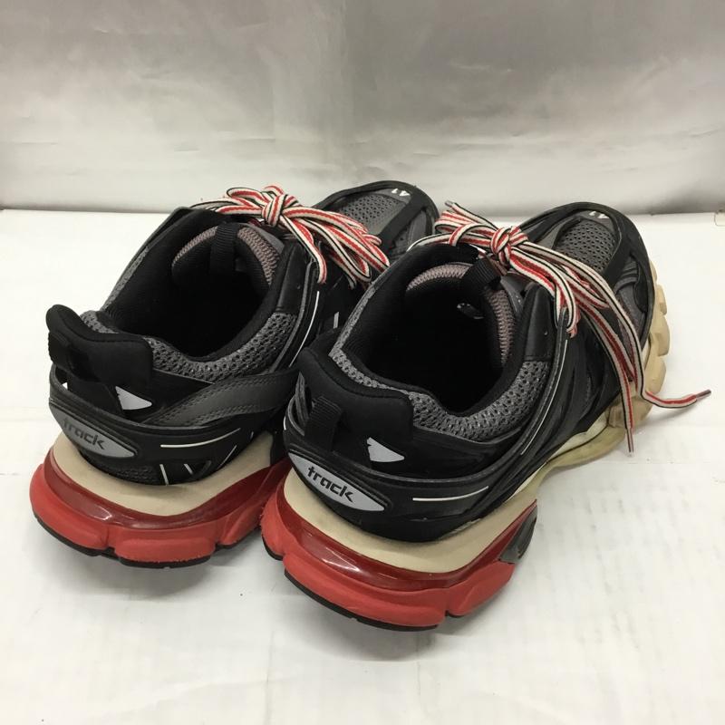 バレンシアガ BALENCIAGA スニーカー スニーカー 542023 トラックトレーナー 27cm 27.0cm ロゴ、文字 黒 / ブラック / X 灰 / グレー / X 赤 / レッド / メンズ USED 古着 中古 10106272