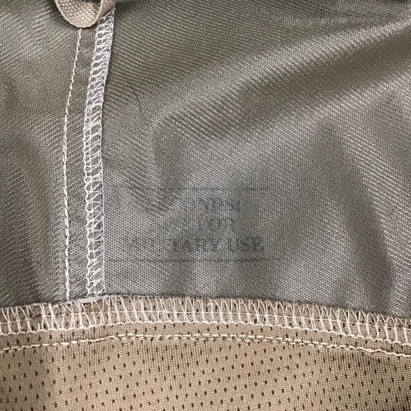 ミリタリー ミリタリー ジャケット、上着 ジャンパー、ブルゾン ミリタリージャケット usmc 180s combatdesert jkt リペア有り 古着 カモフラージュ柄・迷彩 マルチカラー / マルチカラー / メンズ USED 古着 中古 10121435