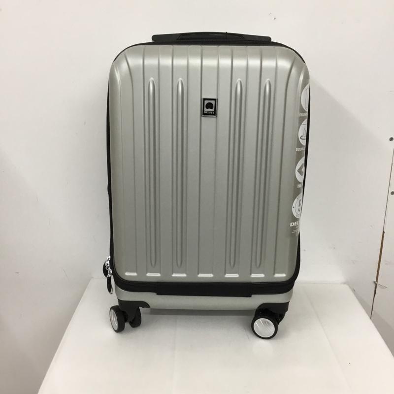 デルセー DELSEY スーツケース、トランク スーツケース、トランク 00 2073801 機内持ち込み 無地 銀 / シルバー / メンズ USED 古着 中古 10125127
