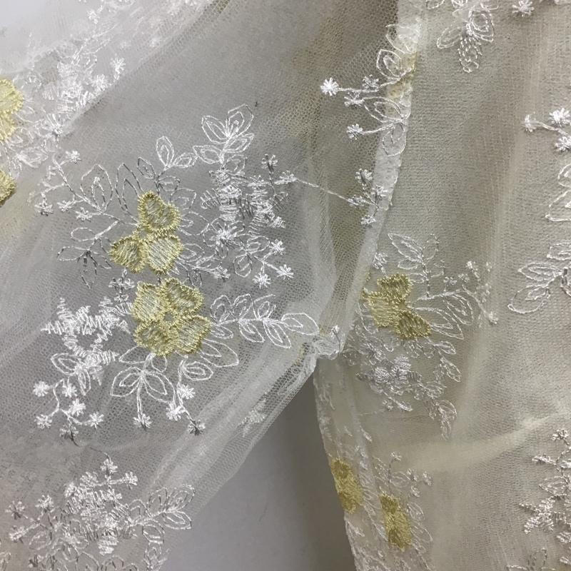 ミスティウーマン mysty woman カットソー 長袖 MW860039AL チュール刺繍袖タックブラウス FREE 刺繍 白 / ホワイト / X 黄 / イエロー /  レディース USED 古着 中古 10107166