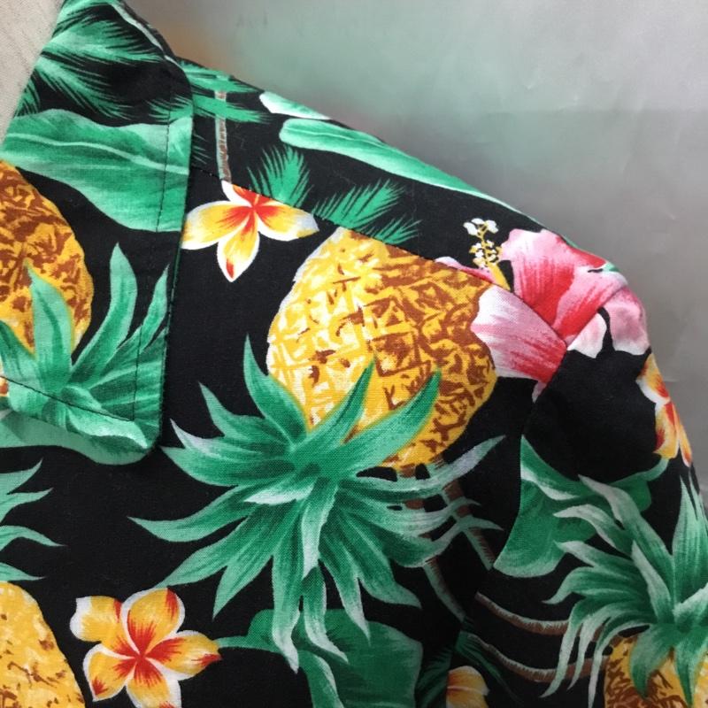 古着 USED シャツ、ブラウス 半袖 半袖シャツ カラーシャツ 半袖カットソー アロハシャツ M プリント 黒 / ブラック /  メンズ USED 古着 中古 10108723