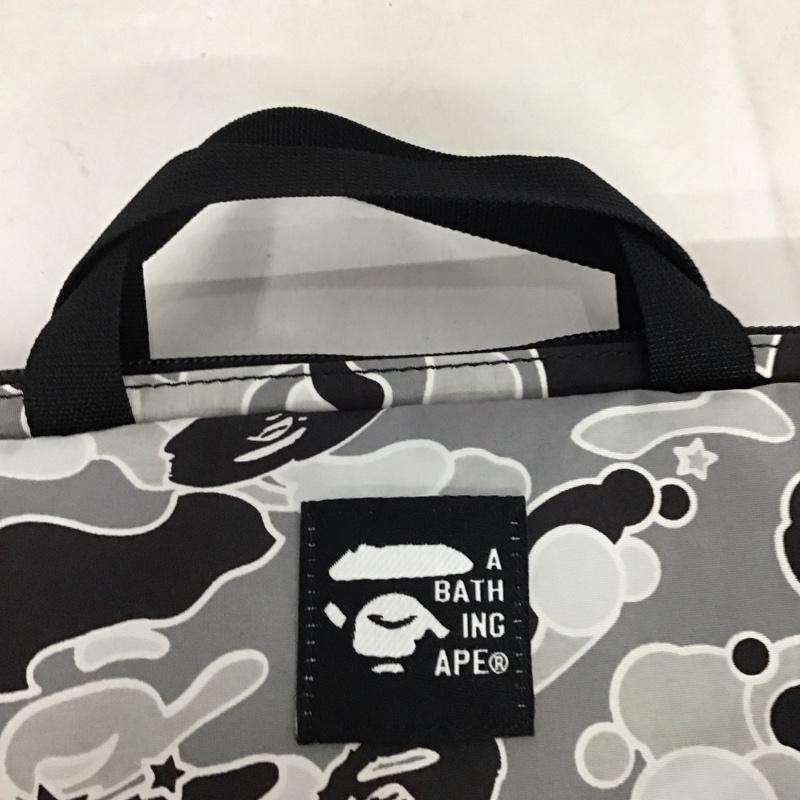 アベイシングエイプ A BATHING APE ブリーフケース、書類かばん ブリーフケース、書類かばん ブリーフケース 総柄 マルチカラー / マルチカラー / メンズ USED 古着 中古 10141145